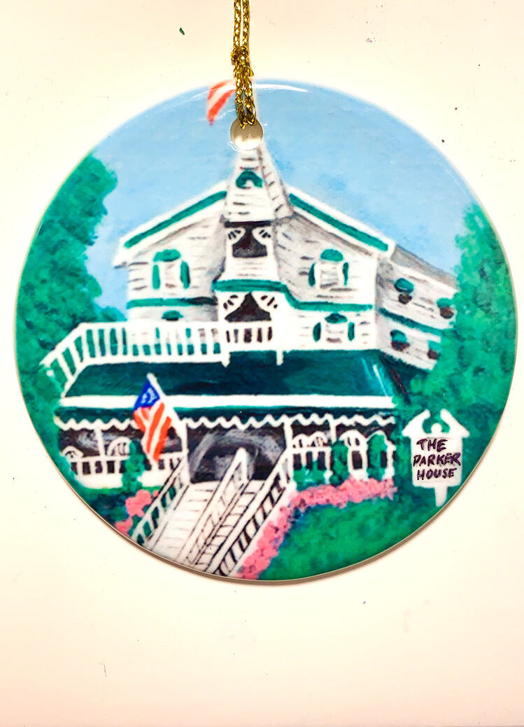 gift guide 2022 ornament nj mom