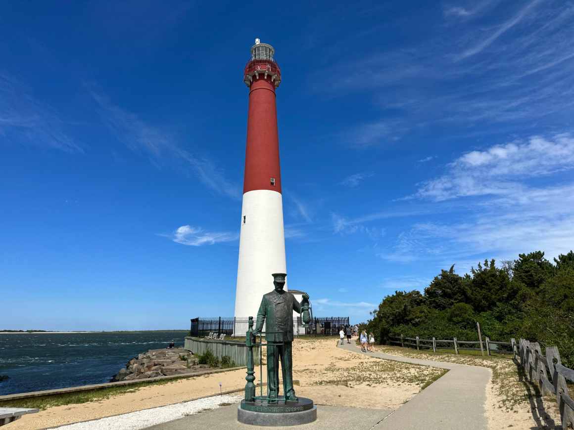 Barnegat Lighthouse statue