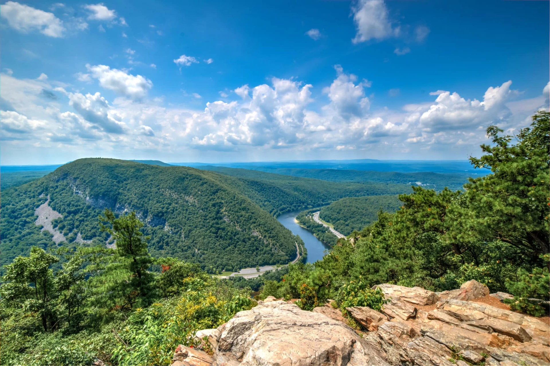 best things in New Jersey Delaware Water Gap NJ MOM