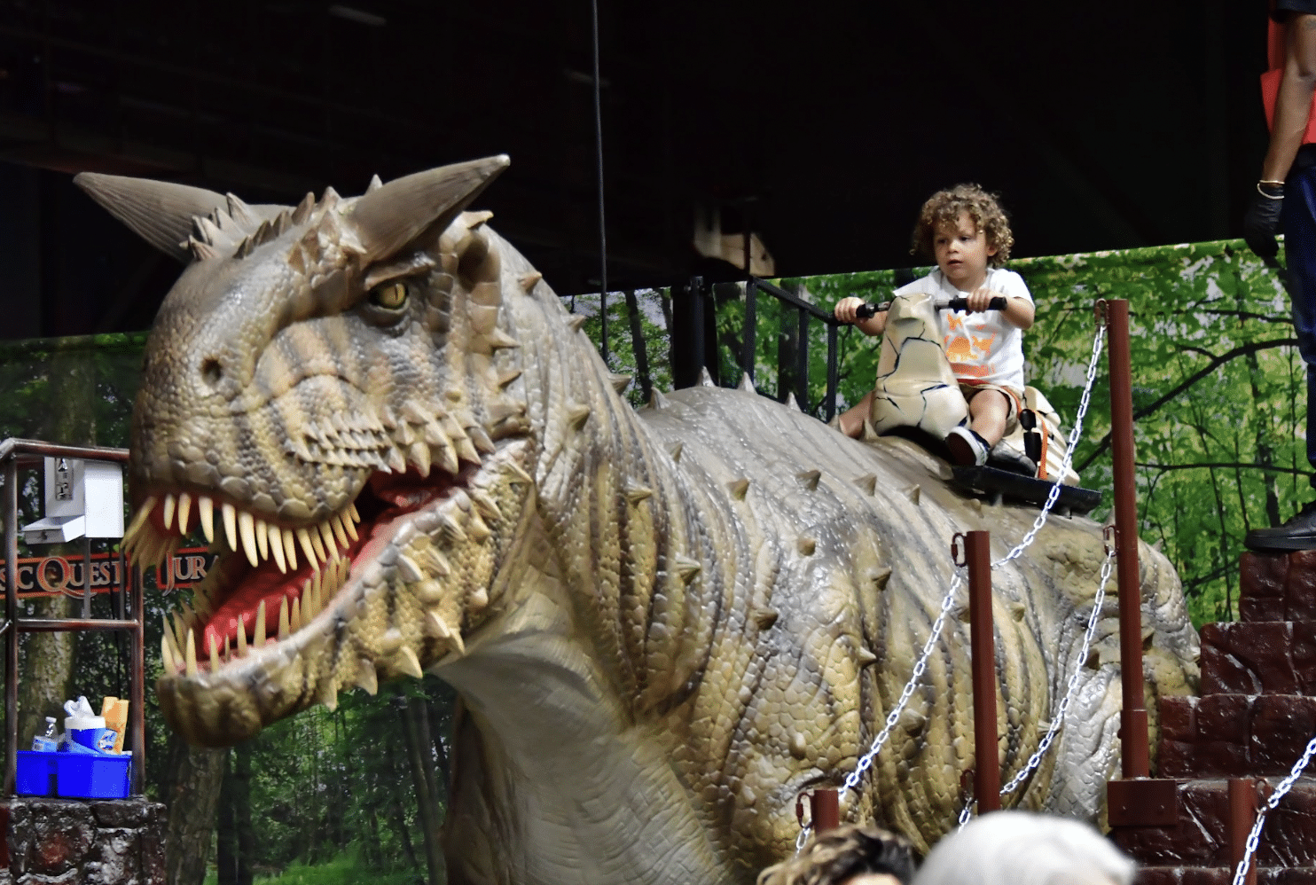 Dino ride