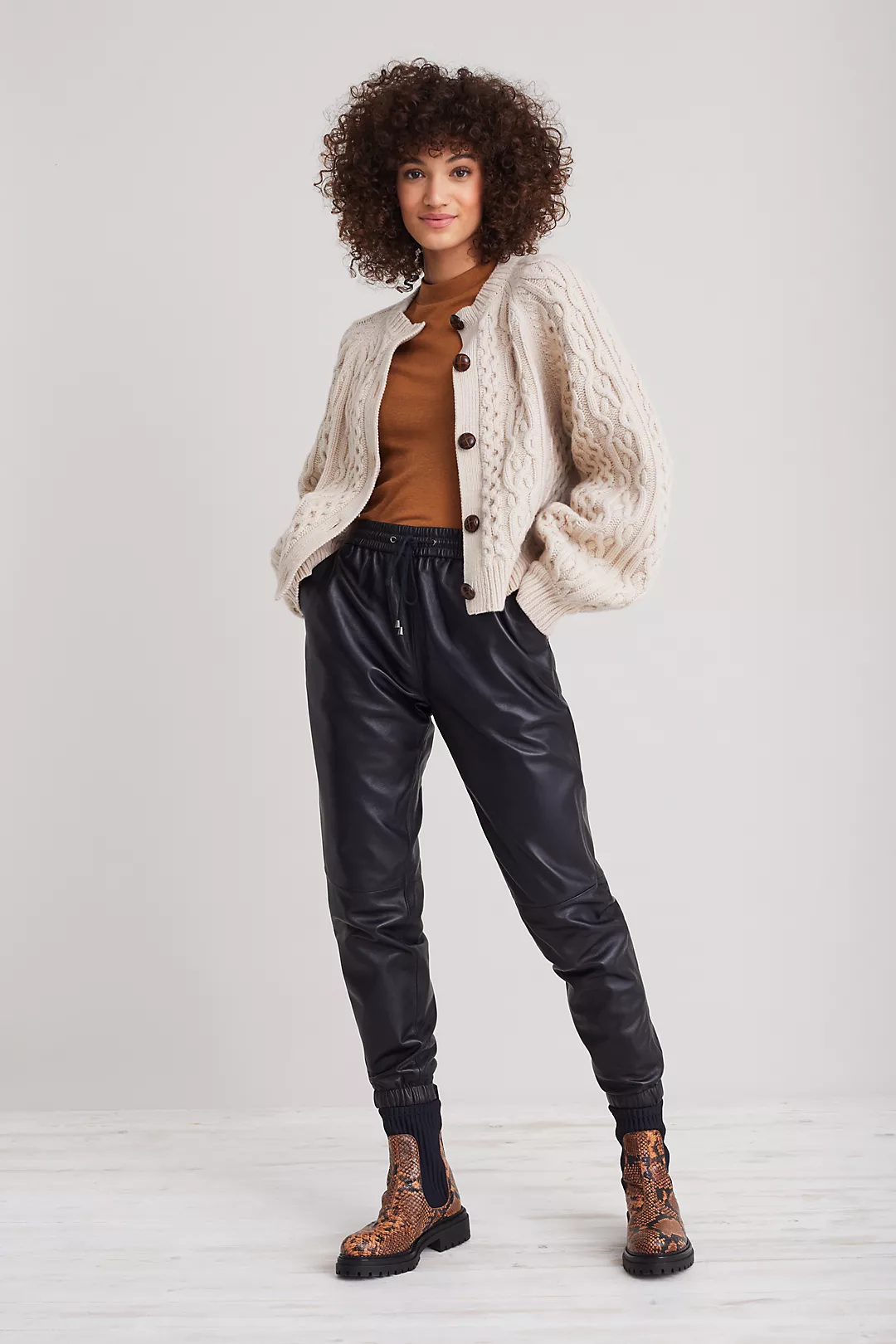 gift guide 2022 cardigan nj mom