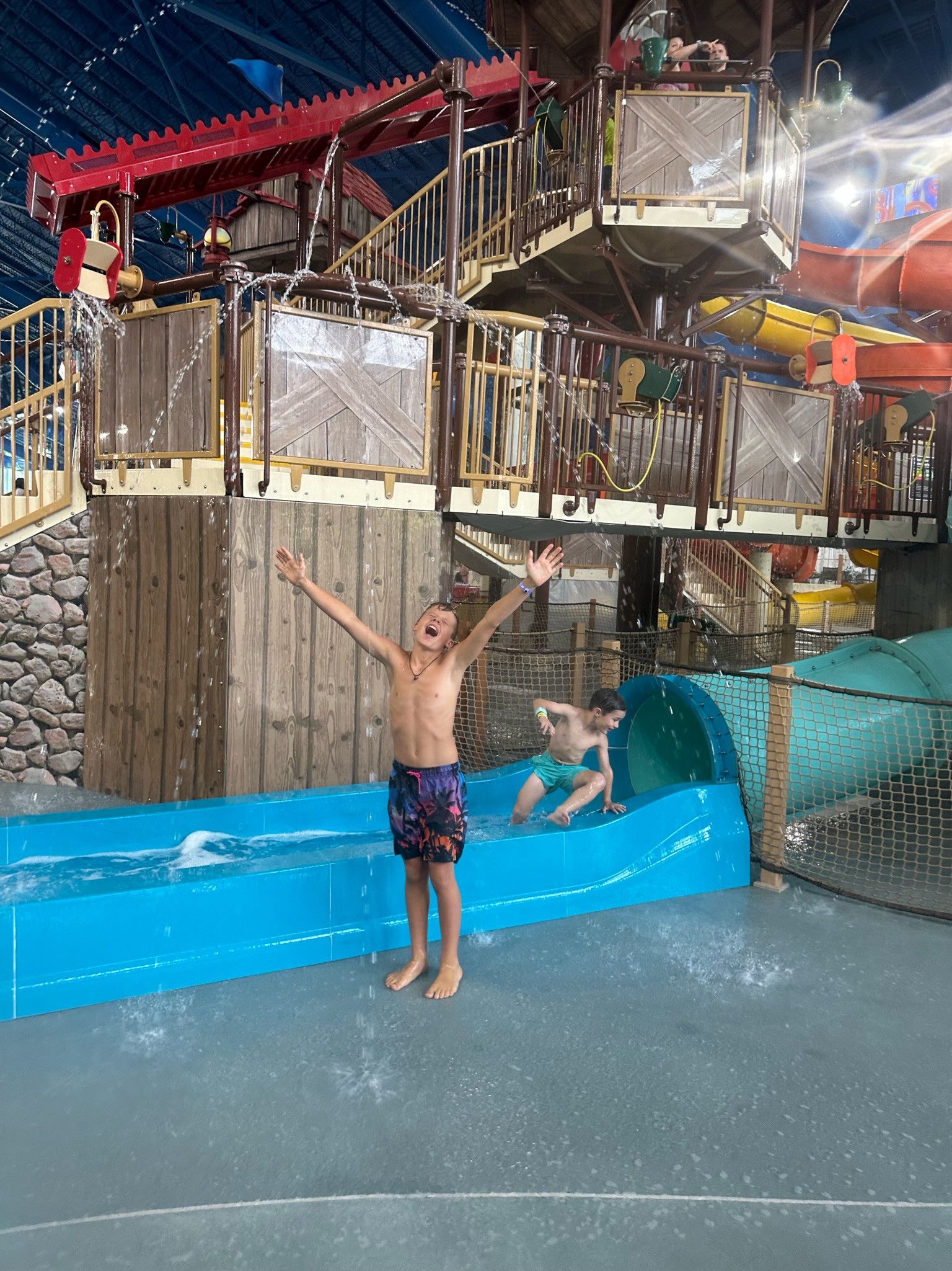 indoor waterparks Great Wolf nj mom