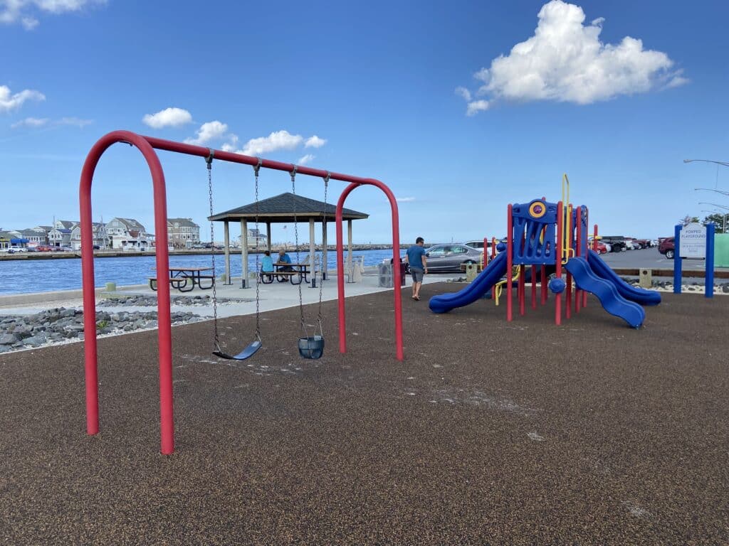Point Pleasant Beach swings nj mom